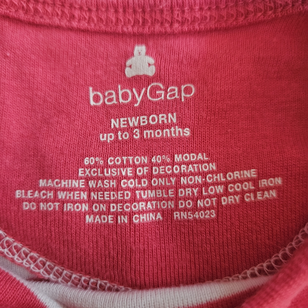 🎁🎁3/$20🎁🎁Snow White and Floral Kids One Piece Set - Picture 11 of 13